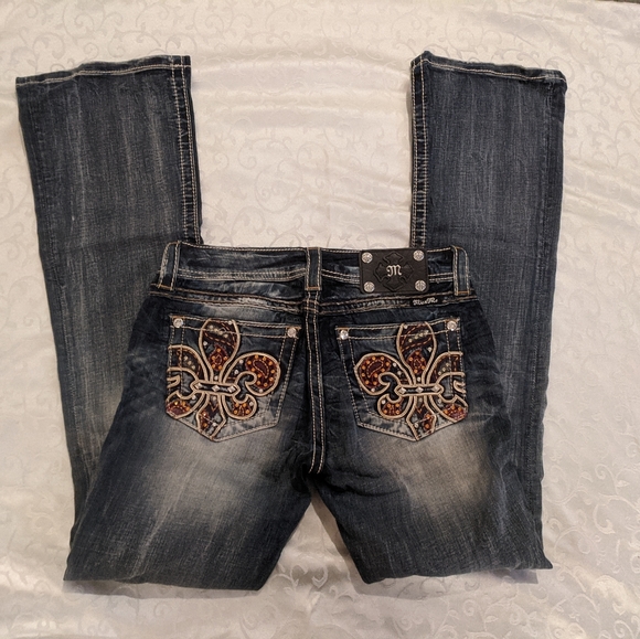 Miss me signature rise bootcut jeans. - Picture 2 of 10